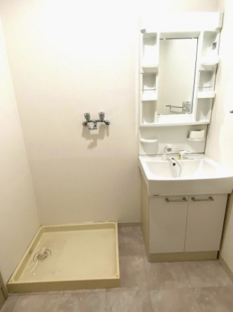 洗濯機置き場、洗面化粧台