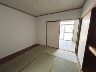 和室4.5帖（真ん中のお部屋）