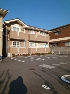 駐車場に車を止められます