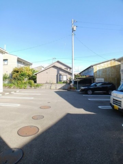 駐車場に車を止められます