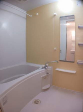 日々の疲れを癒すお風呂付です