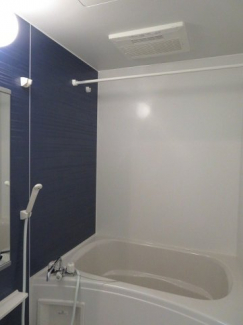 ゆったり過ごせるお風呂です