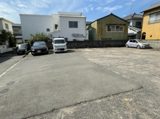 松山市中村３丁目の駐車場の画像