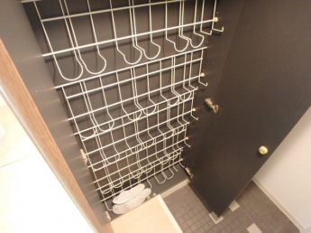 玄関が片付く下駄箱付きです