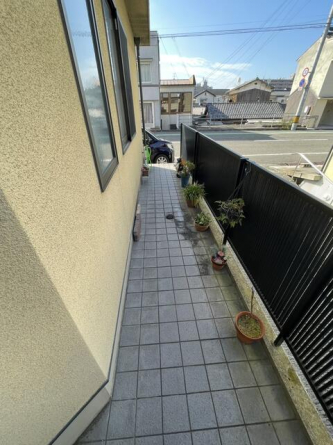 伊予市下吾川の店付住宅の画像