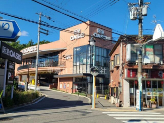 阪急オアシス甲陽園店まで1000m