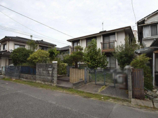 外観を南東側より撮影