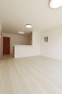 日当たり良好で明るいリビング！