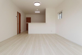 日当たり良好で明るいリビング！