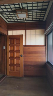 玄関面　駐車場確保します。