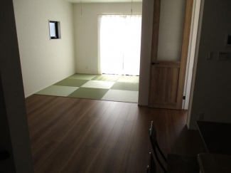 １階には畳コーナーもありますのでくつろげます