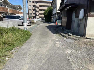 普通車も問題なく通行可能です。ご安心ください。