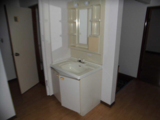 大洲市徳森のアパートの画像