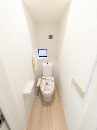 フチなしでお手入れ簡単　節水タイプとなっております（施工例）