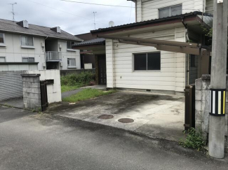 現地ご確認の際はこちらに駐車可能です。