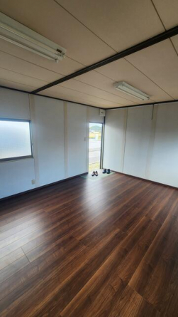 彦根市清崎町の店舗事務所の画像