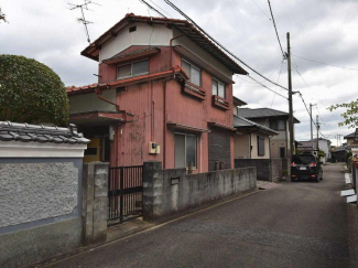 外観を北西側より撮影