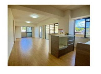 リビングダイニング