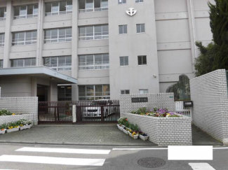 松山市立道後中学校まで856m