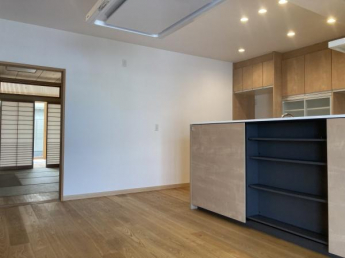 リビングダイニング