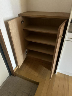 シューズボックス