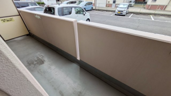 【バルコニー】