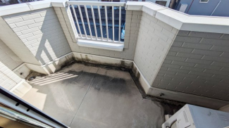 【バルコニー】