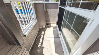 【バルコニー】