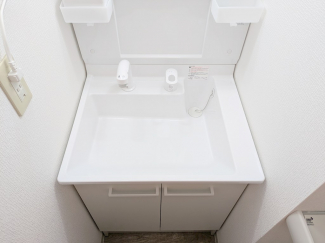 【独立洗面所】