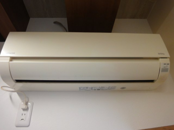 本町店舗　１階の一部　本町商店街角地の画像