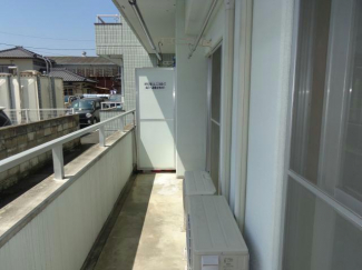【バルコニー】