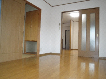 【居間・リビング】