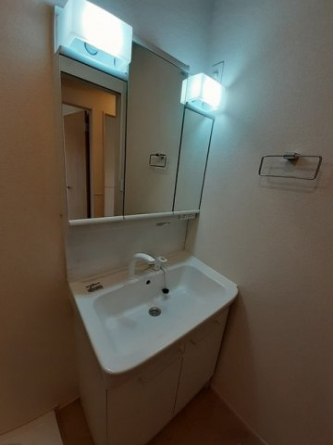【洗面所】
