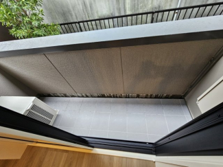 【バルコニー】