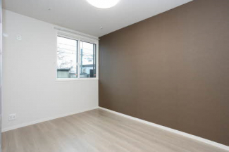 落ち着いた雰囲気の洋室です