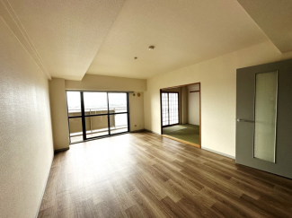 LD 12.9帖（クロス・CF張替）