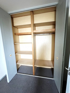 ウォークインクロゼット（洋室5帖）　