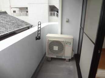 【バルコニー】