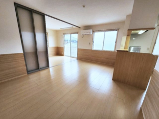 【居間・リビング】