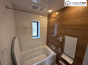 高級感のあるシステムバスで癒されます。
