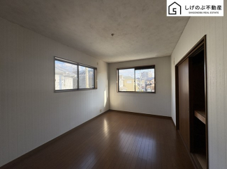 全居室に収納を完備しておりますので、いつでもお部屋をすっきりとお使い頂けそうです。自分好みのインテリアやレイアウトを考えるのも楽しみです♪