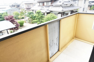 【バルコニー】