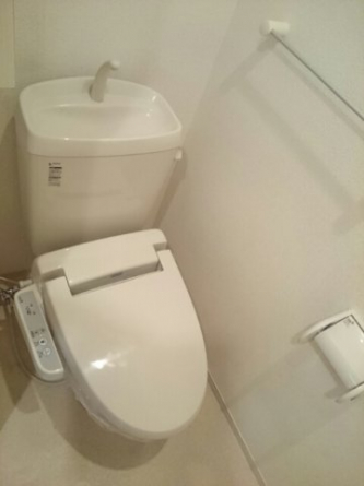 シンプルで使いやすいトイレです