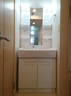 広い洗面スペース