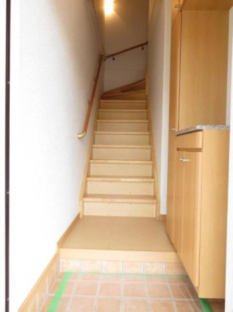 明るい玄関です