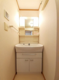 脱衣スペースもあります