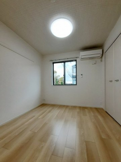 中はこのようになっています