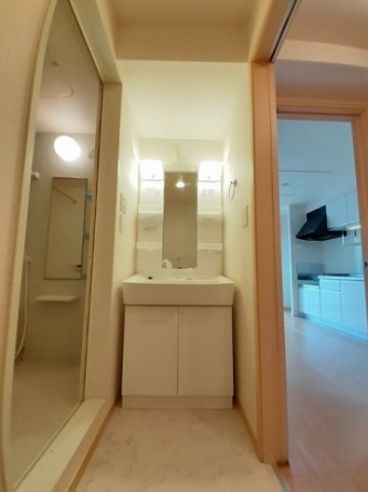 広い洗面スペース