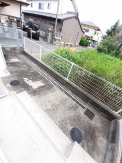 お庭の付いた物件です