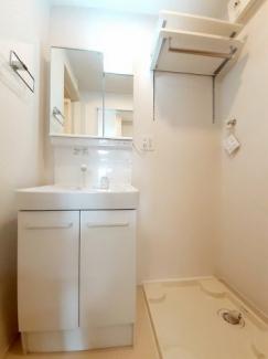 脱衣スペースもあります